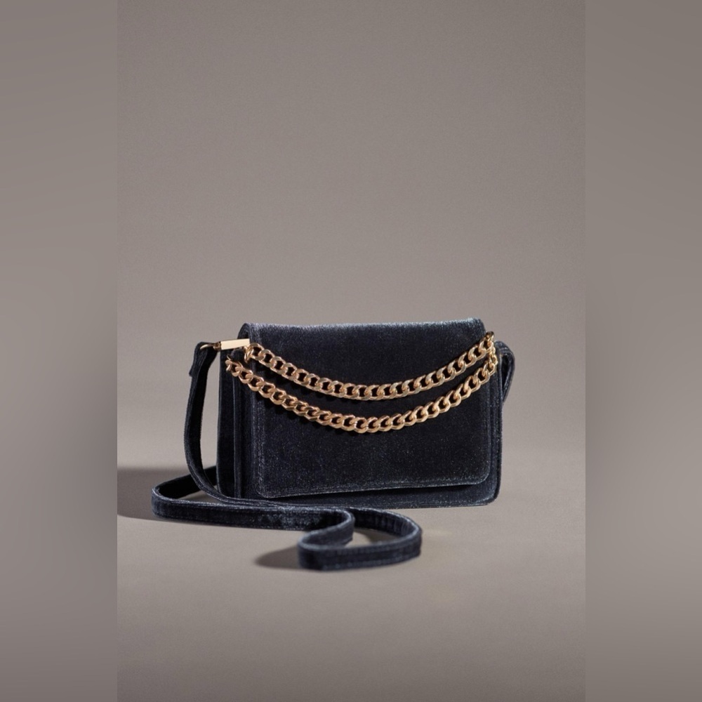 NWT Size OS - Anthropologie Velvet Crossbody Wallet